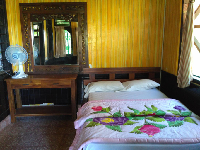 1, Dhangin Taman, Karangasem