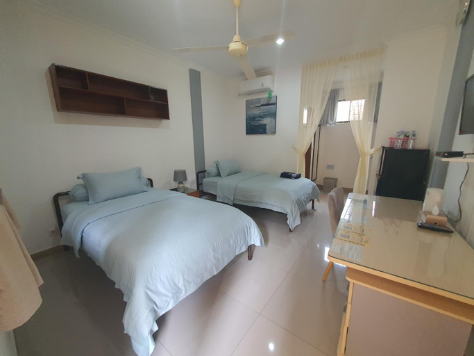 Bedroom 9