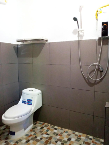 Bathroom 3