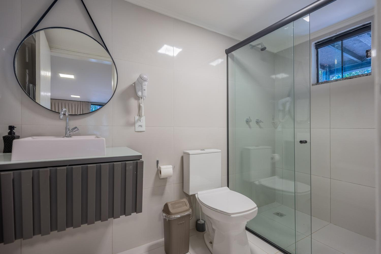 Bathroom 3, Recanto Catarina, Cascavel