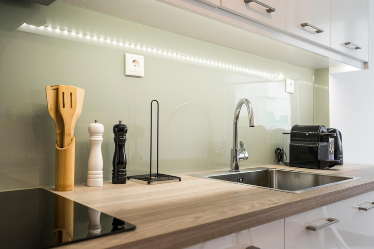 Others 5, Sierra Leone - Central Apartments, Crete