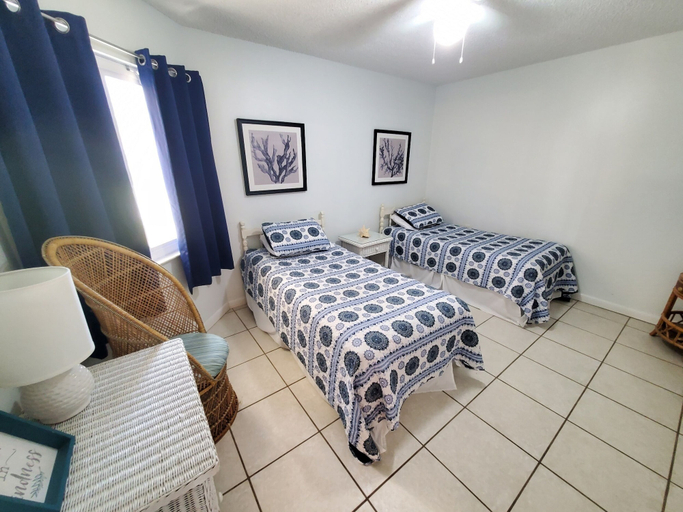 Bedroom 2, Ocean Village Club O15, Saint Johns