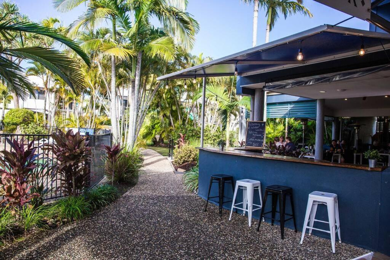 Food & Drinks 5, Gorgeous 1 Bedroom Unit in 4 Star Noosa Resort, Noosa - Tewantin