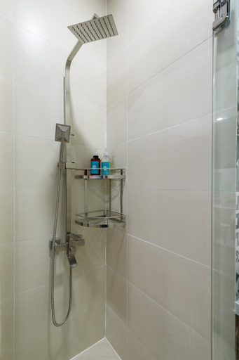 Bathroom 5