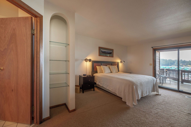 Bedroom 3, Pend Oreille Shores Resort, Bonner