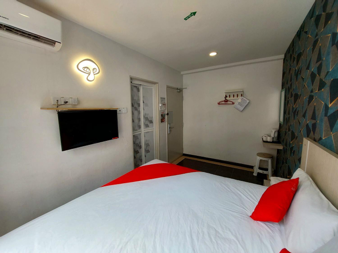 Bedroom 17