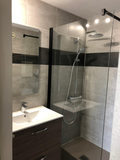 Bathroom, Castel Mireio, Vaucluse