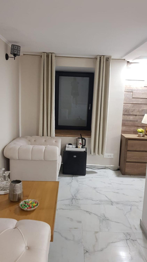 Others 5, MINI POOL ROOMS - ULTRACENTRAL - piscina cu hidromasaj, Oradea