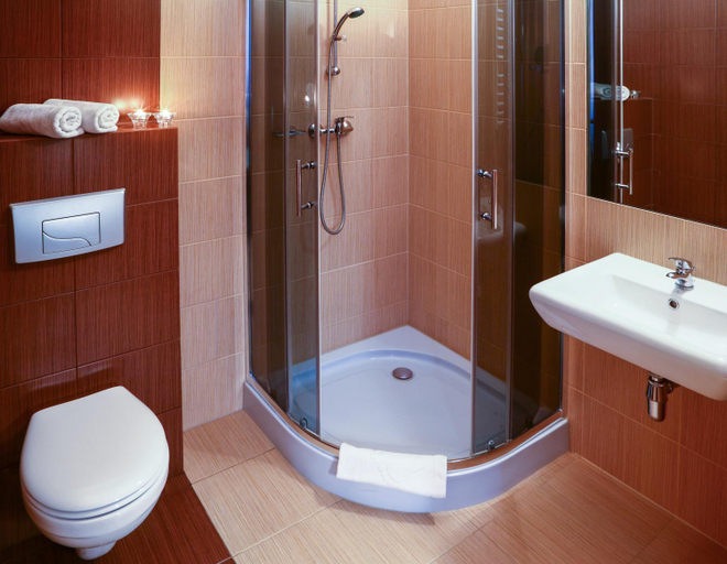 Bathroom 2, Hotel Mikulski, Gliwice City