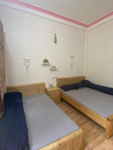 Bedroom 12