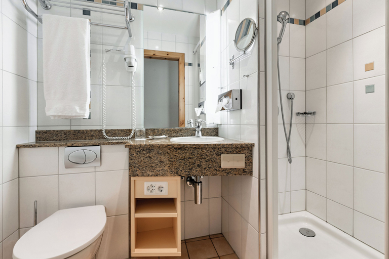 Bathroom 3, Arosa Alpine Club, Plessur