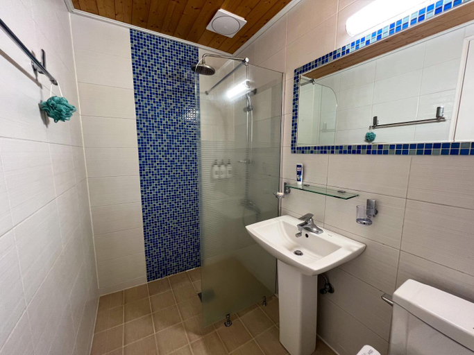 Bathroom 3, Green Narae Pension, Seogwipo