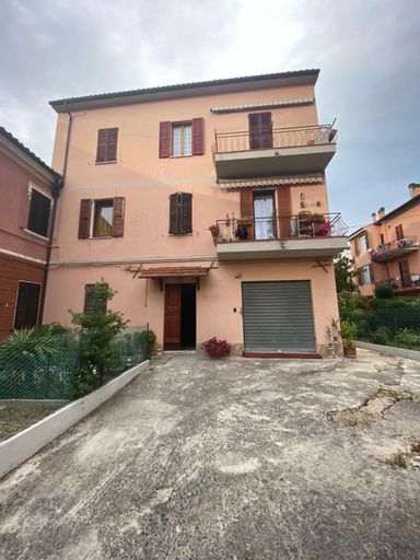Others 4, ROBHOUSE, Ancona