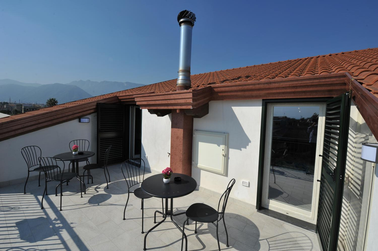 Others 3, B&B Cascina Fiorita, Napoli