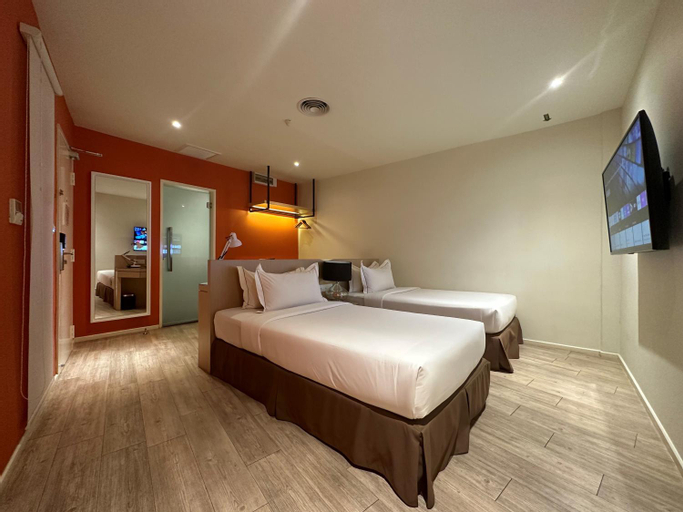 Bedroom 28