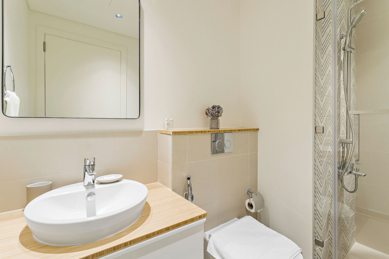 Bathroom, Silkhaus Collective 2.0, Dubai