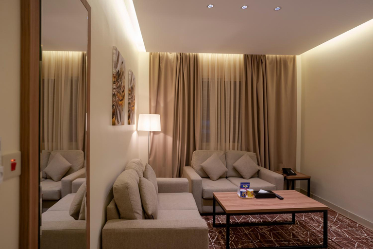 Bedroom 2, W Suites Hotel Apartments