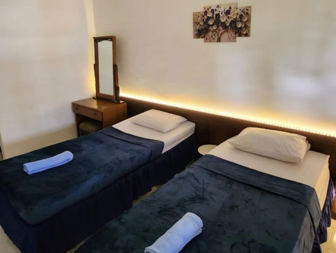 Bedroom 14