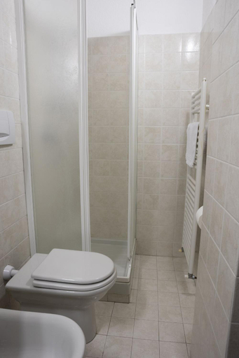 Bathroom 4, Residence Nube d'Argento, Torino