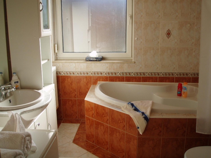 Others 3, Isabell Apartments Gyor, Győr