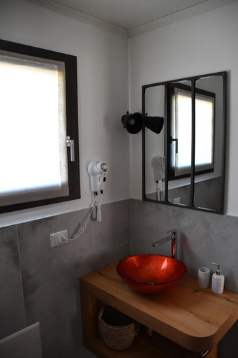 Bathroom 3, Marimastè, Treviso