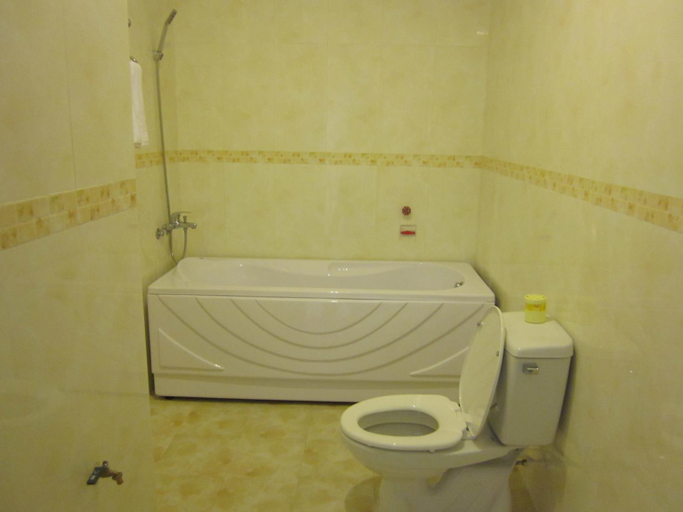Bathroom 5, Tic Guest House, Tuy Hoa