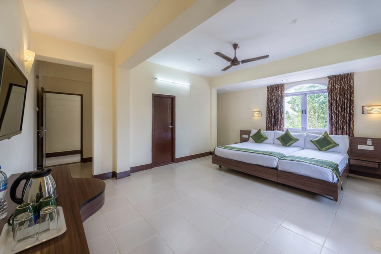 Bedroom 3, Treebo Trend Green Park, North Goa