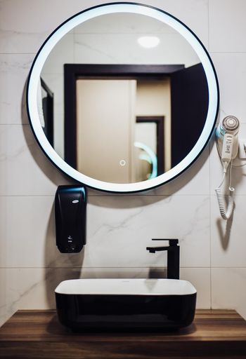 Bathroom 4, Hotel Brcko gas Sarajevo, Istočno Sarajevo