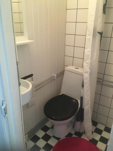 Others 1, Stockholm B&B Cottage, Nacka