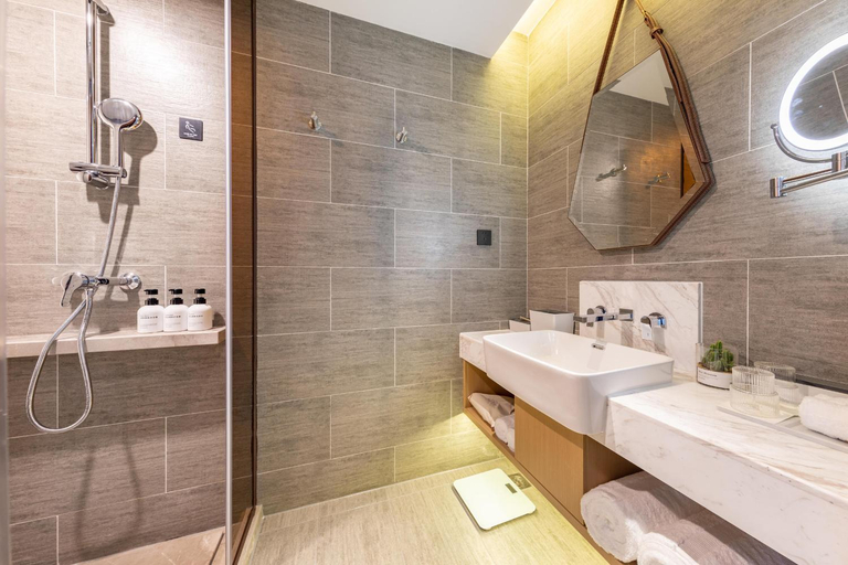 Bathroom 3, Atour Hotel Shenzhen Baoan World Exhibition and Convention Center, Shenzhen