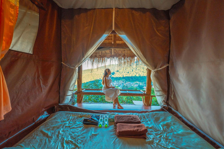 3, ระเบียงม้ง, Mae Rim