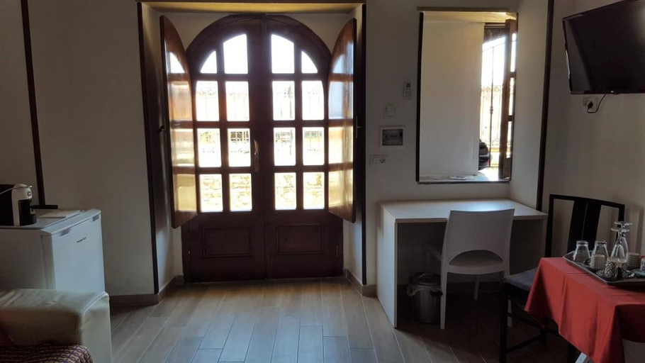 Others 5, casa vacanze mm rooms, Reggio Di Calabria