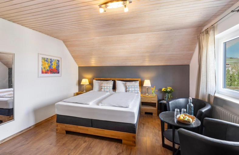 Others 2, Hotel Garni Sonnengruss, Bodenseekreis