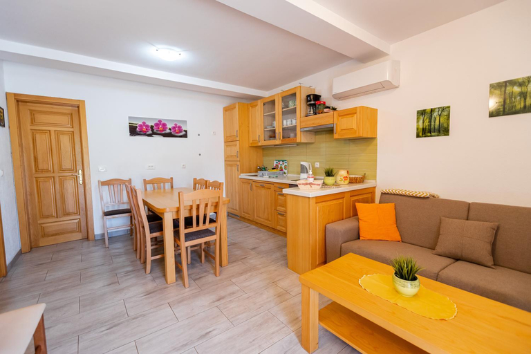 Others 5, Lahinja & Kolpa river apartments, Metlika