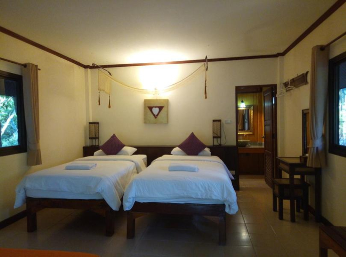 Baanwangnamkeaw Lodge, Wang Num Khiaw