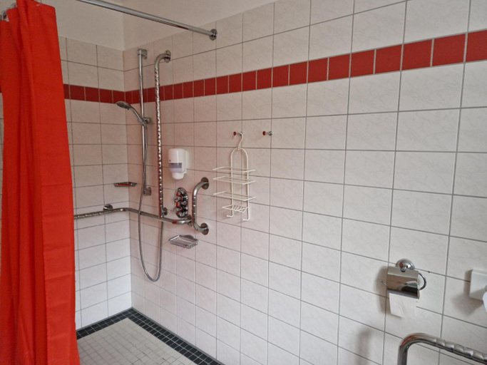 Bathroom 3, Denkhaus Loccum, Nienburg (Weser)