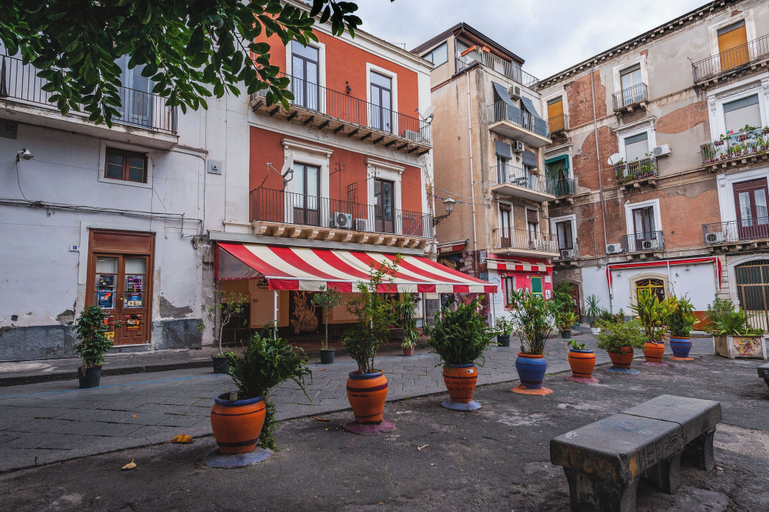 Others 4, Ursino apartment with balcony by Wonderful Italy, Catania