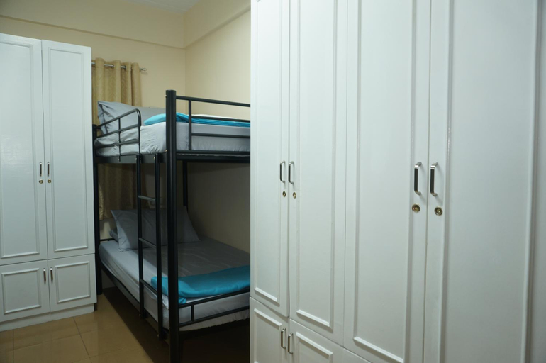 Bedroom 13