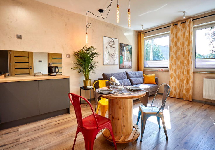 Dining Room 7