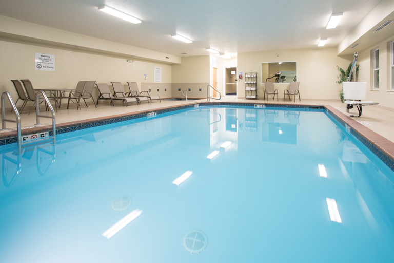 Sport & Beauty 5, Holiday Inn Express & Suites ABILENE by IHG, Dickinson