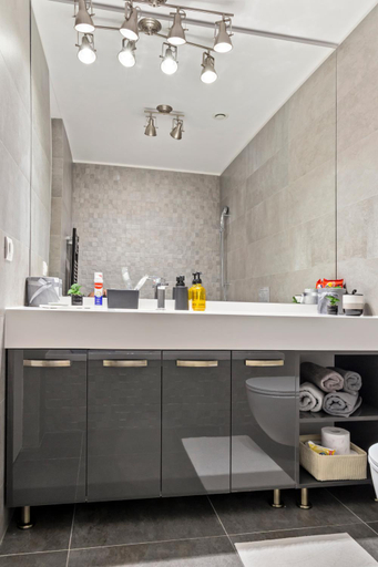Bathroom 4, ONE Tower Apartments, Municipiul Bucuresti