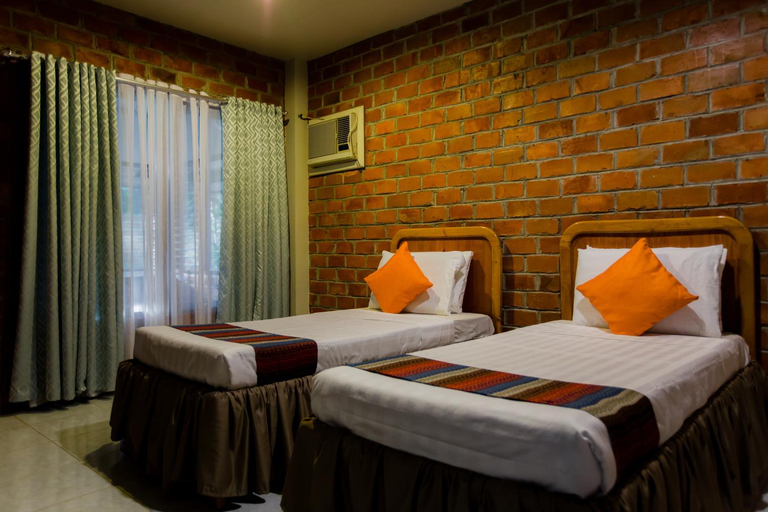 Bathroom, Malagos Garden Resort, Davao City