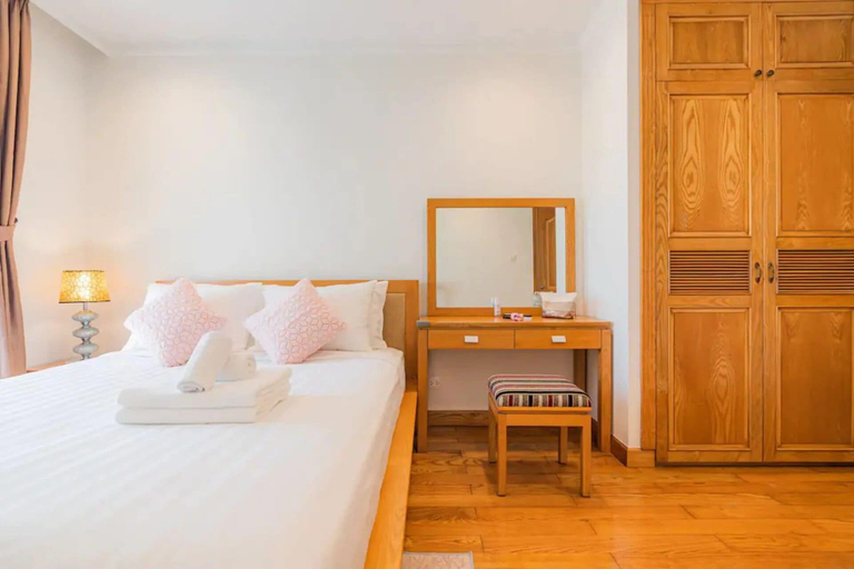 Bedroom 2, Emerald Pavillon Suites Saigon, District 3