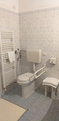 Bathroom 2, Hotel Corallo, Chieti