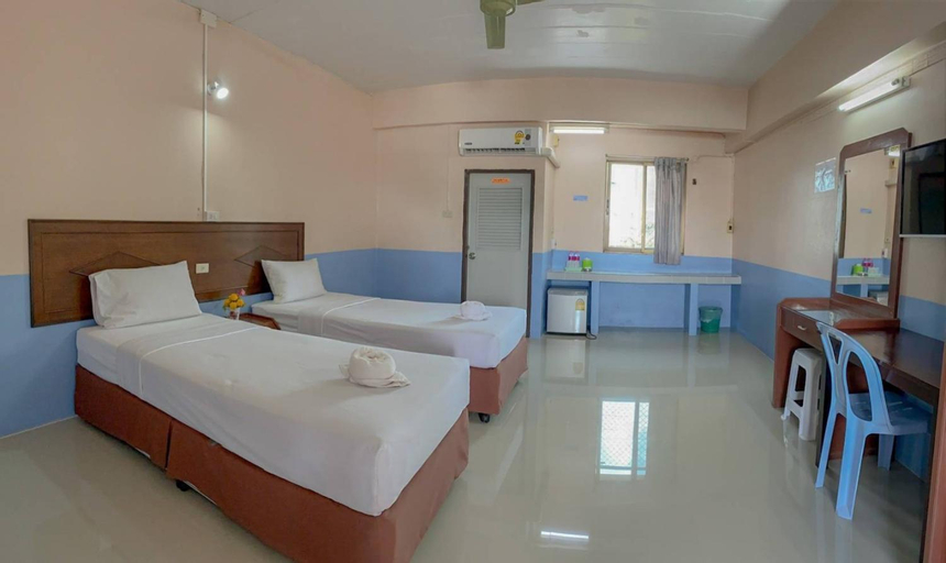 Bedroom 3, Station Hotel, Muang Trang