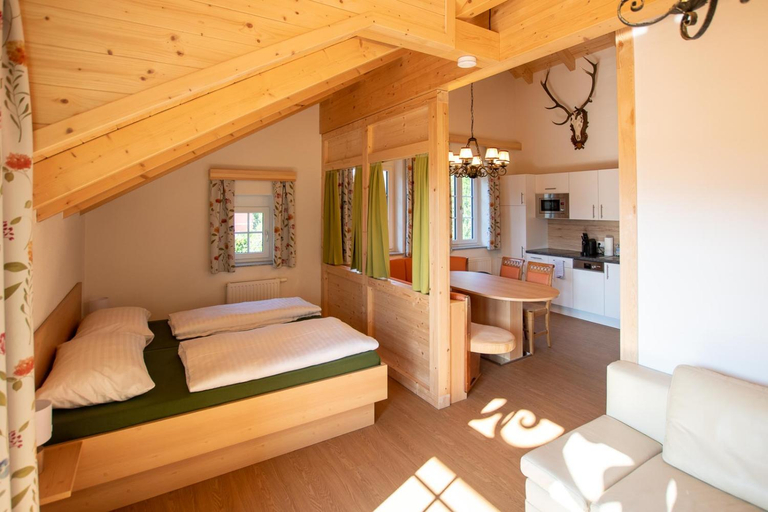 Bedroom 2, Villa Lilly - Luxus Appartements im Villenviertel, Gmunden