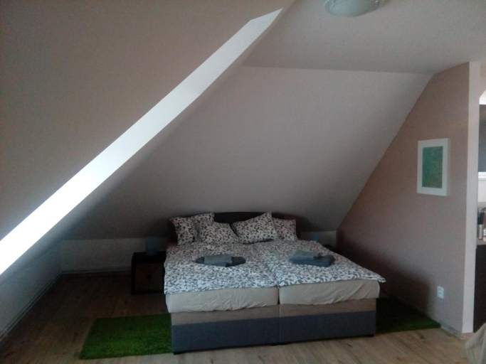 Others 3, Hostinske pokoje U Kulinare, Domažlice