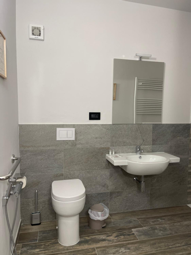 Bathroom 3