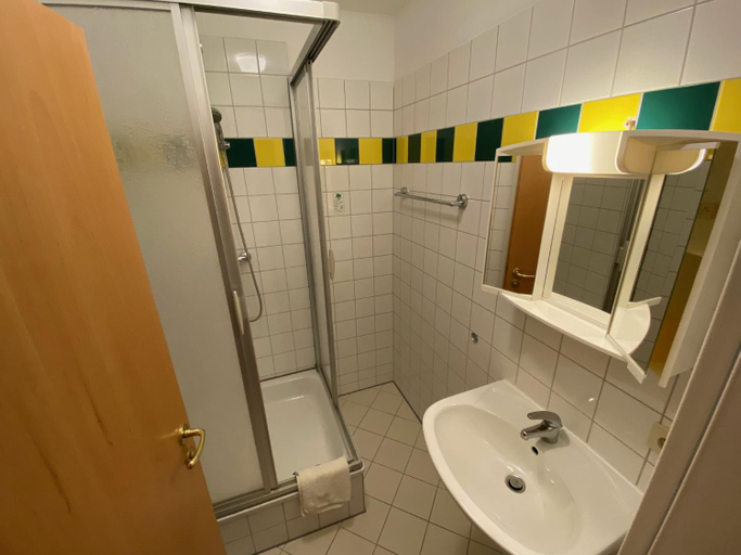 Bathroom 4, Bornholmer Hof im Prenzlauer Berg, Berlin
