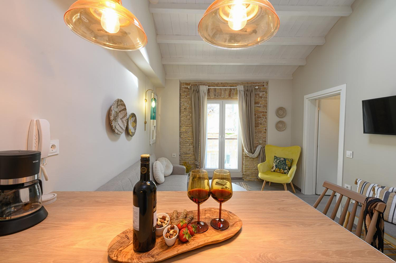 Others 4, Casa Iolanda I, Ionian Islands